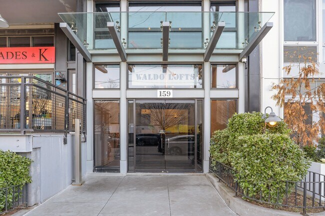 Building Photo - 159 2nd St