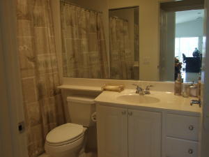 Building Photo - 5063 Magnolia Bay Cir