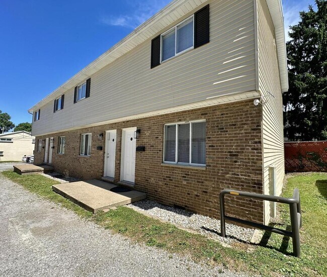 Building Photo - 2608 Avery St
