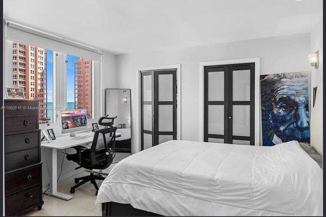 Foto del edificio - 2200 NE 33rd Ave