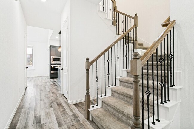 Foto del edificio - 242 Woodson St