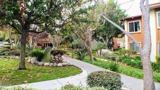 Building Photo - 3707 Country Club Dr