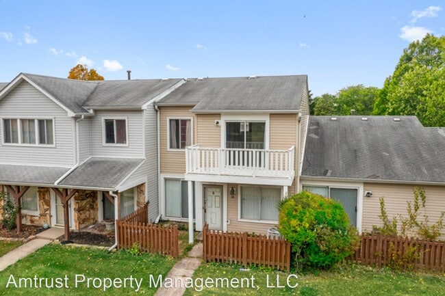 Building Photo - 2 br, 1.5 bath House - 4595 Provincetown Dr