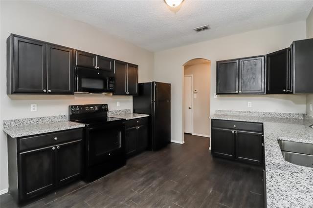 Foto del edificio - 305 Arbor Glen Dr