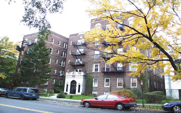 Foto del edificio - 750-758 Jersey Ave