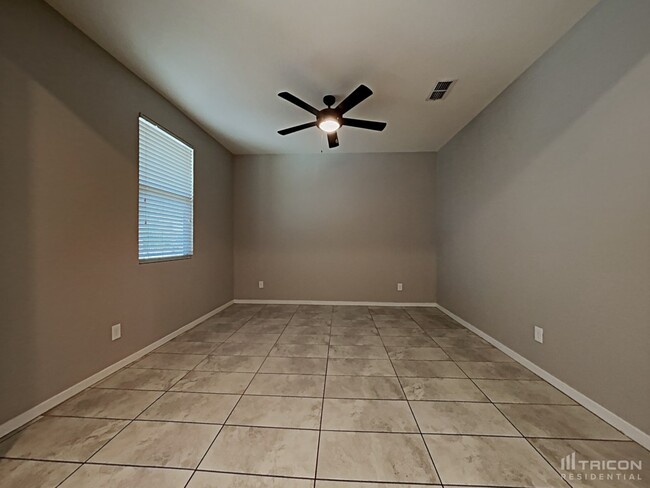 Building Photo - 37238 N Big Bend Road San Tan Valley AZ