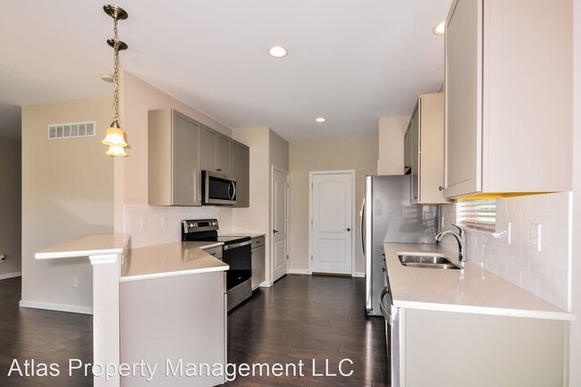 Building Photo - 3 br, 2.5 bath House - 419 Copperfield Court