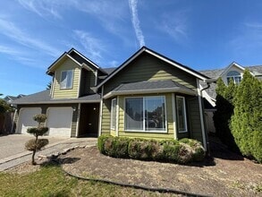 Building Photo - 757 Sphinx Ct NE