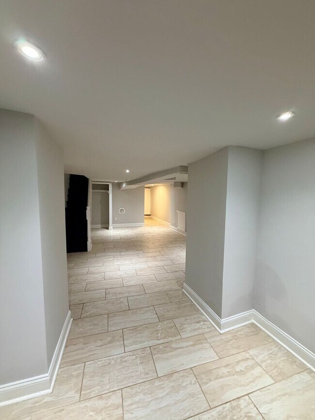 Foto del edificio - 1824 N 54th St