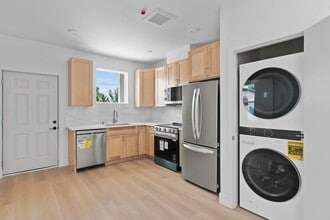 Building Photo - 3516 Oak Glen Ln