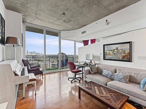 Foto del edificio - 5925 Almeda Rd