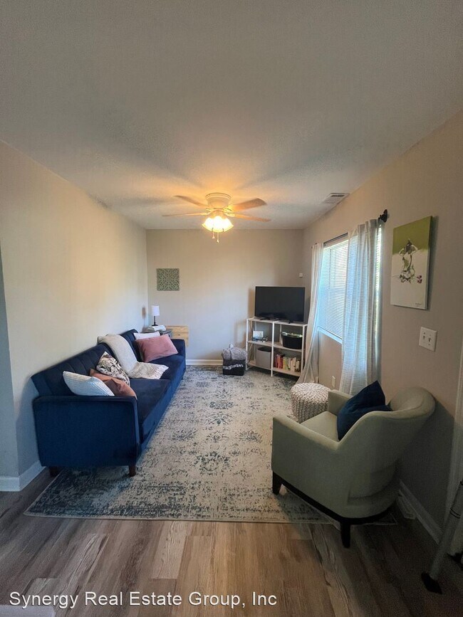 Foto del edificio - 2 br, 1 bath House - 230 Garner Ave