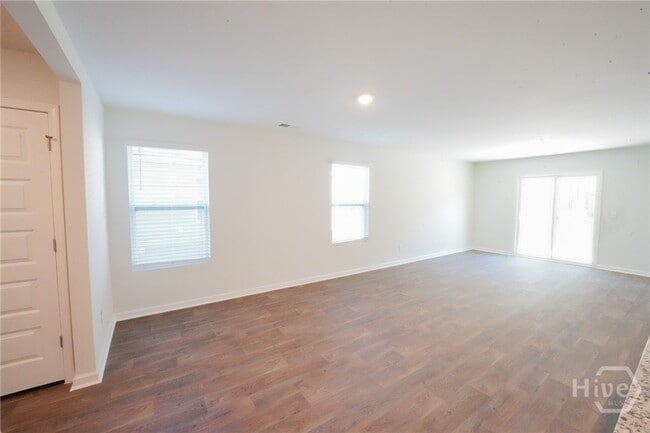 Foto del edificio - 470 Coconut Dr