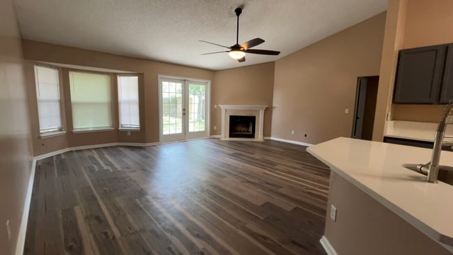 Foto del edificio - 3637 Morning Meadow Ln