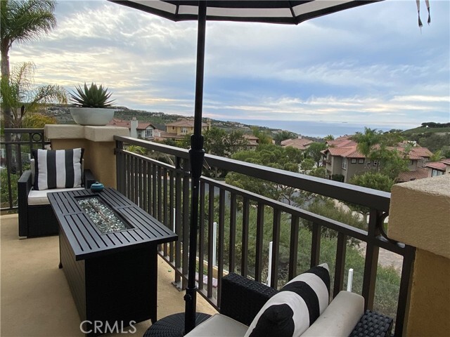 Building Photo - 10 Sable Sands