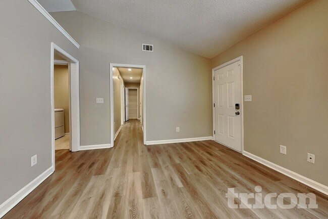 Foto del edificio - 621 Southern Trace Crossing