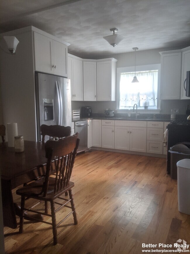 2 Bedroom Apartments For Rent in Melrose, MA 206 Rentals