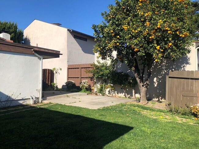 Foto del edificio - Spacious West Oxnard Home near Seabridge M...