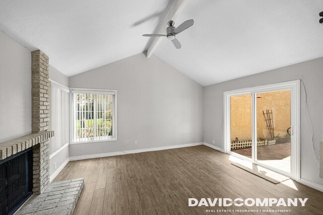 Building Photo - 2840 Oak Creek Dr