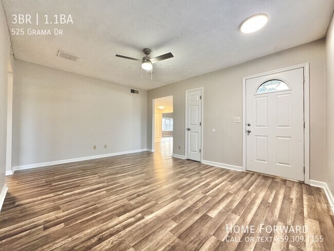 Foto del edificio - 525 Grama Dr