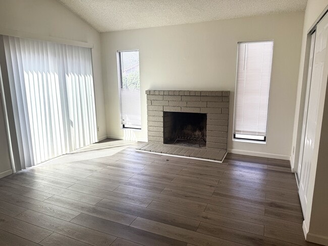 Building Photo - 16682 Dolores Ln