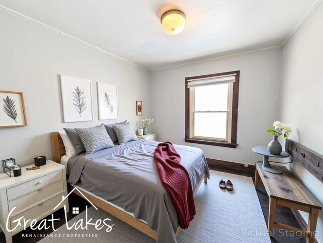 Foto del edificio - Beautiful 2 Bedroom 1 Bathroom now availab...