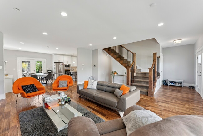 main floor living room - 1044 E Wood Ave