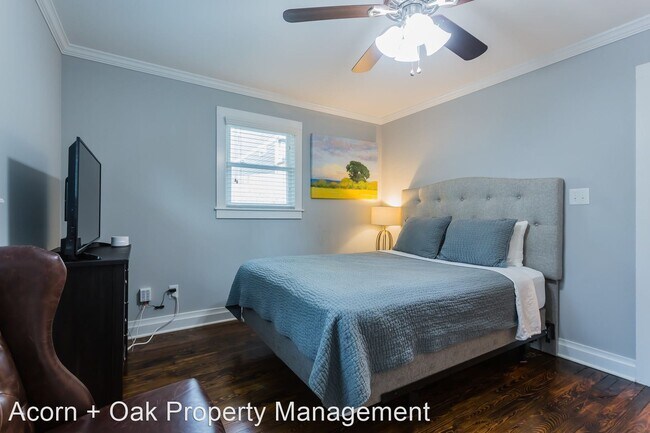 Building Photo - 1 br, 1 bath House - 1106 Scout Dr. Unit B