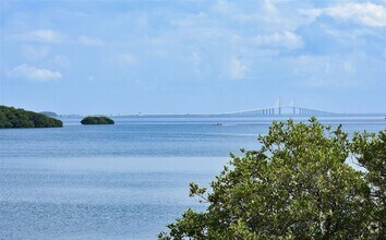 Building Photo - 1515 Pinellas Bayway S