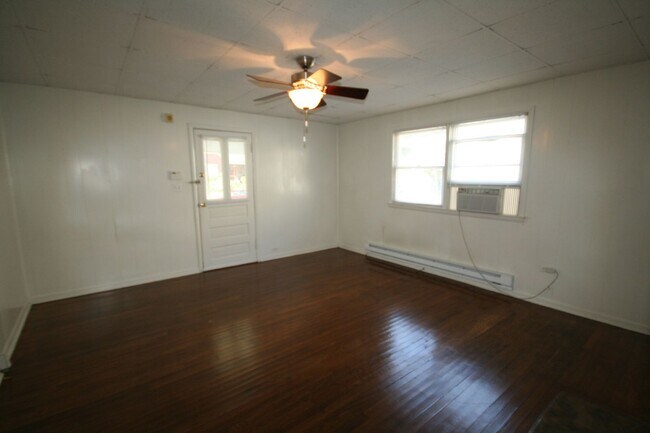 Building Photo - 830 Wilkerson Ave