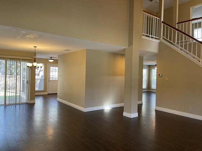 Foto del edificio - 13731 Oak Pebble