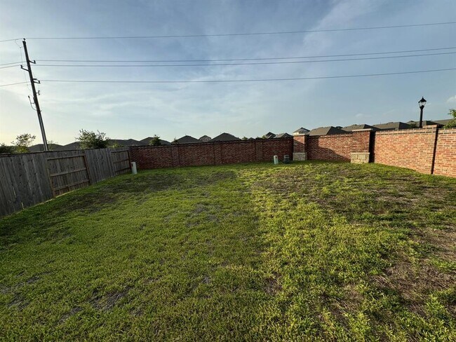 Foto del edificio - 1400 Twilight Grn Dr