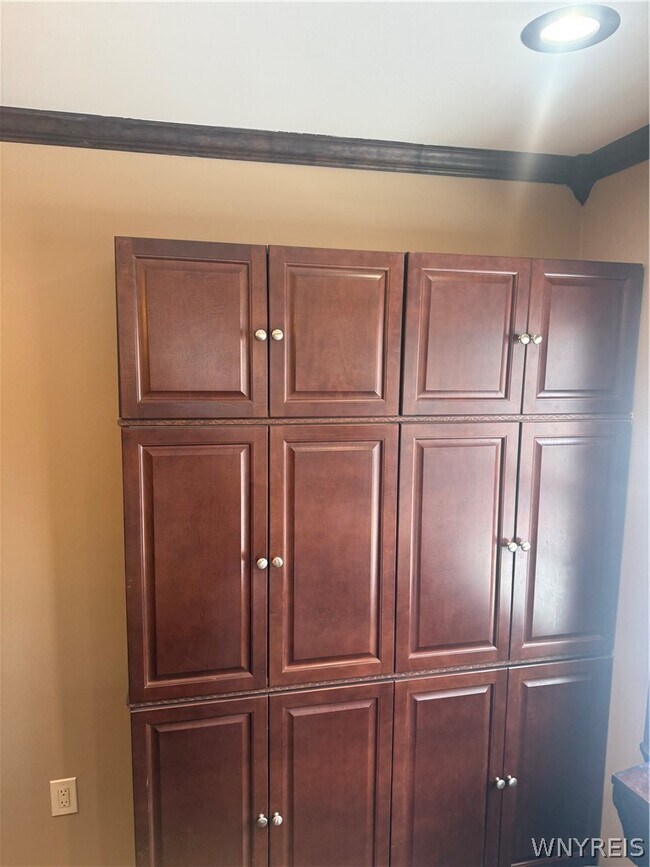 Foto del edificio - 80 Delaware Rd