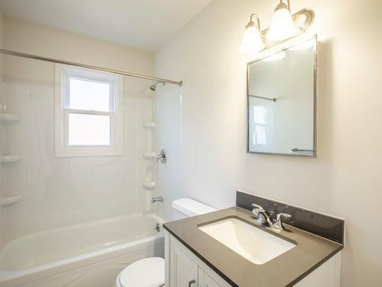 Newly remodeled bathroom - 610 Rock Creek Road