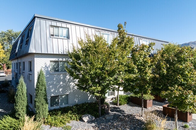 Foto del edificio - Windsor Salt Lake City Apartments