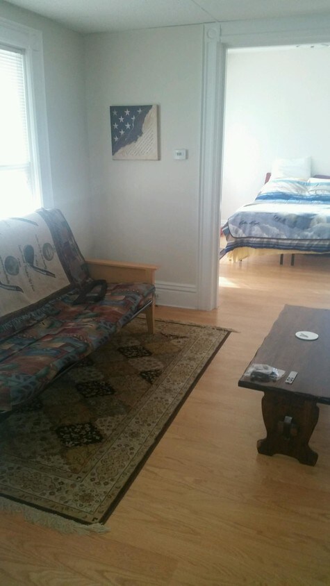 Foto principal - 45 S Lake Ave