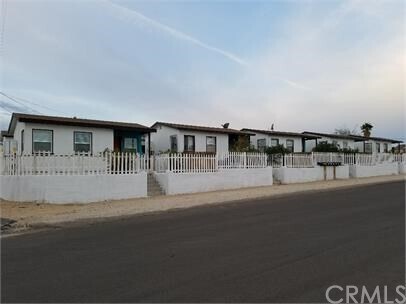 Building Photo - 73725 Siesta Dr