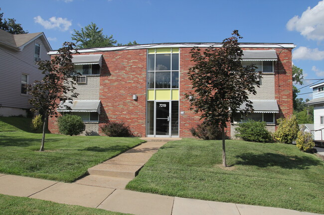 Building Photo - 7219 High St