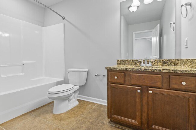 Building Photo - 824 Addison Court