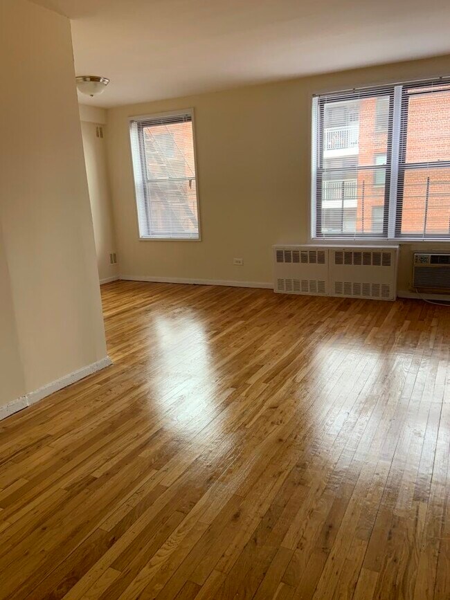 Building Photo - 45-15 Colden St