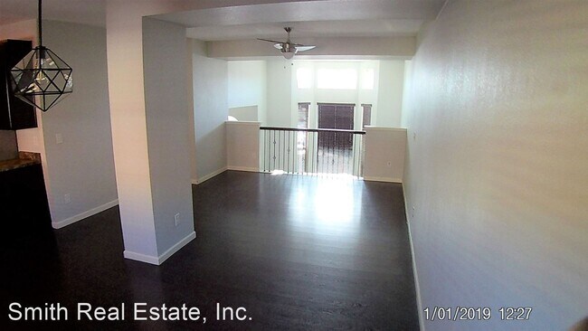 Building Photo - 3 br, 2.5 bath House - 18107 E Saskatoon Pl