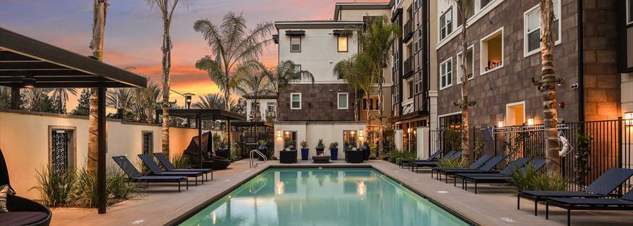 Avalon Cerritos Apartments Cerritos Ca Apartments Com