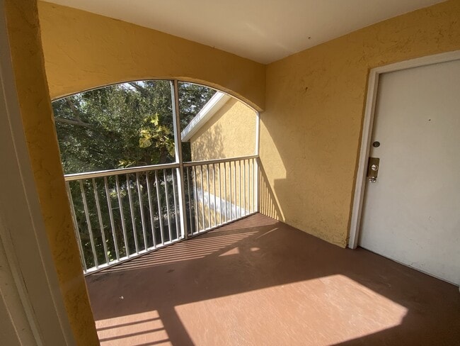 Building Photo - 2667 NW 33rd St