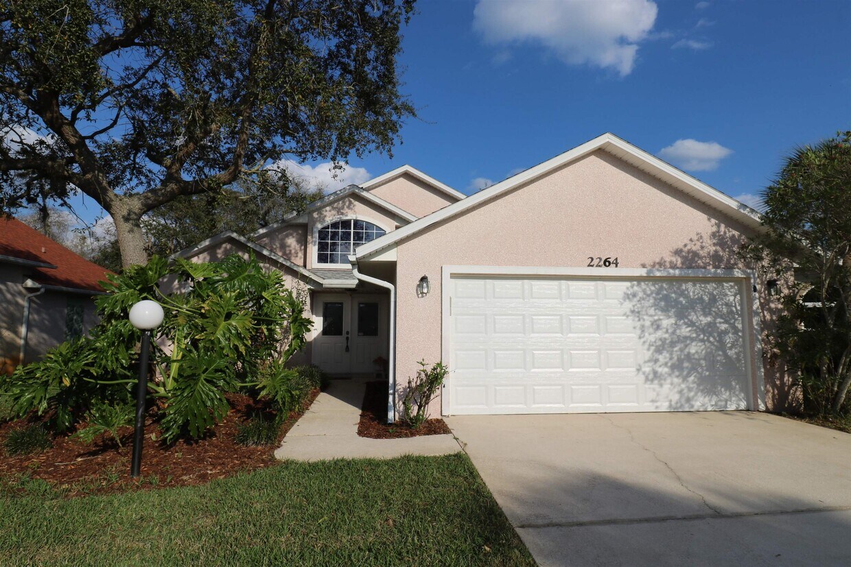 2264 Commodores Club Blvd, St. Augustine, FL 32080 House Rental in St