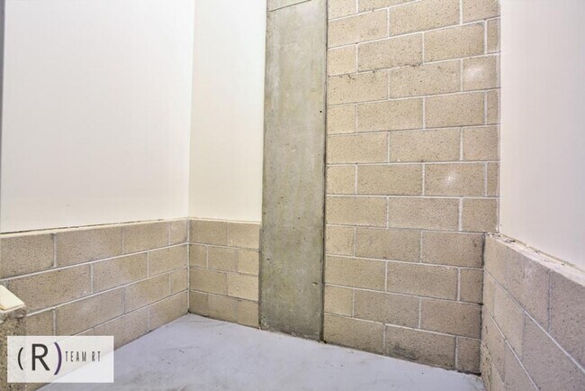 Foto del edificio - Oceanview Luxurious Chic Condo for High Quality Lifestyle