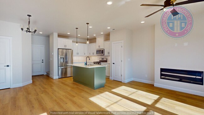 Building Photo - Newer Home in Sought After Reed's Crossing...