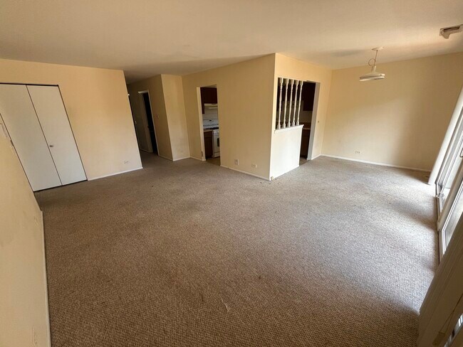Foto del edificio - 1054 Deerpath Ct