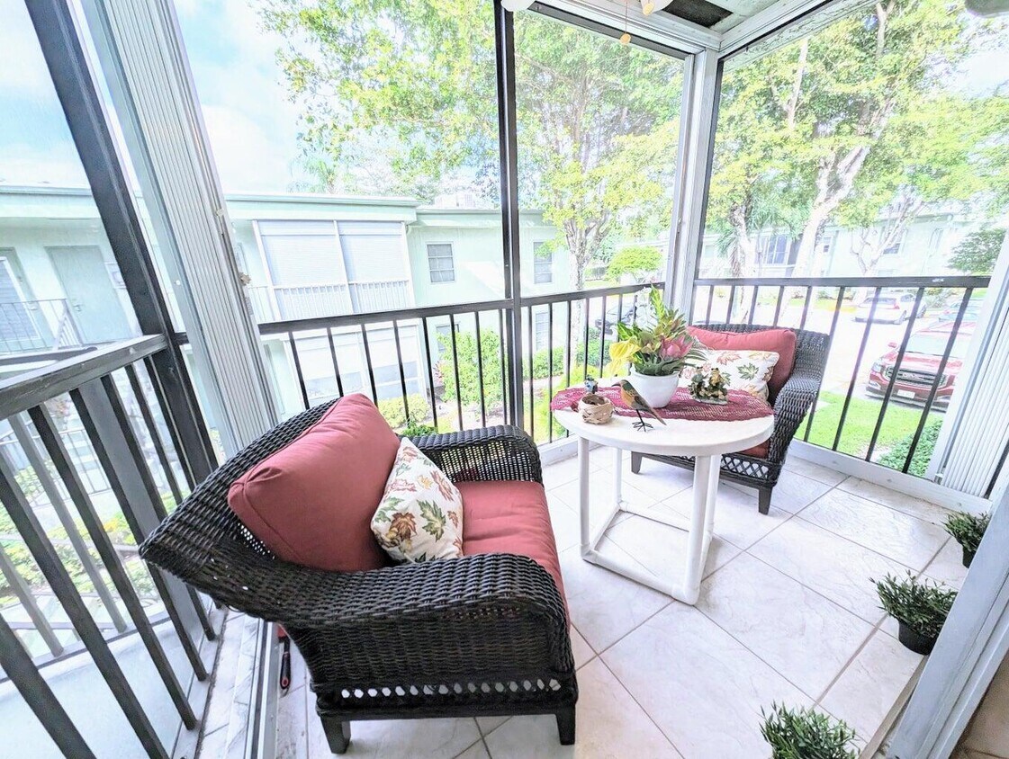 Foto principal - 7515 S Oriole Blvd