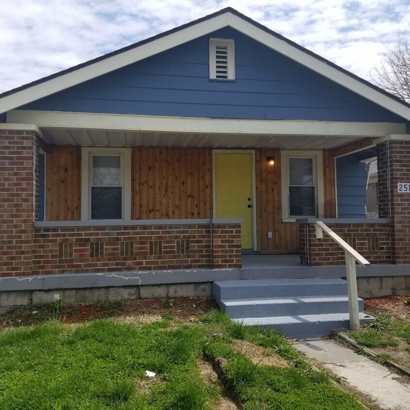 2511 S McClure St, Indianapolis, IN 46241 House Rental in