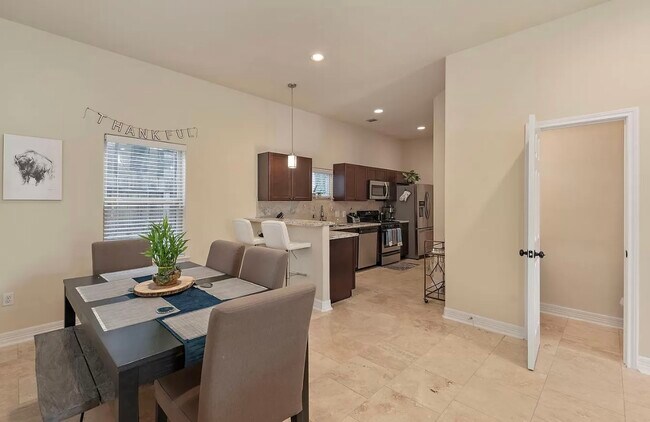 Foto del edificio - 1524 Evelyn St